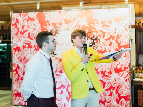 Баннеры пресс-воллы для сцен и подиумов